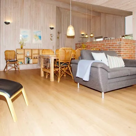 Three-bedroom Holiday In 83 Tatil Evi *